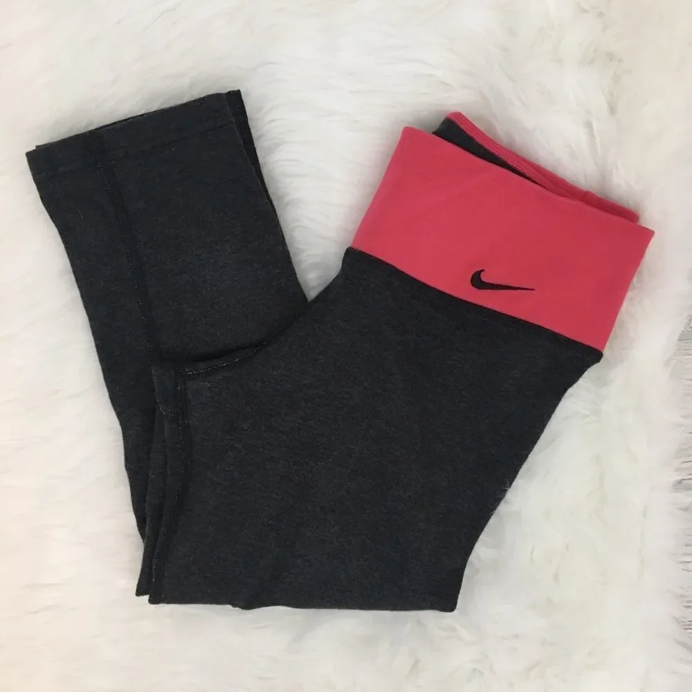 Nike Dri-Fit Capris - Picture 5 of 5